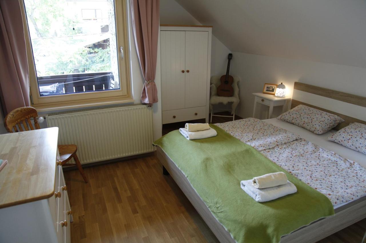 Family Apartment On Repecnik Farm In Gorje, Bled Згорнє Горє Екстер'єр фото