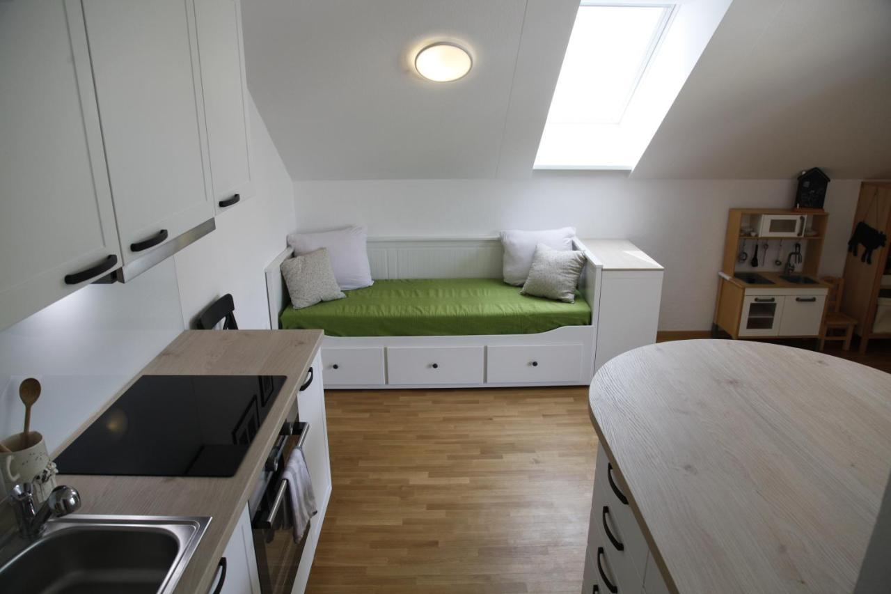 Family Apartment On Repecnik Farm In Gorje, Bled Згорнє Горє Екстер'єр фото